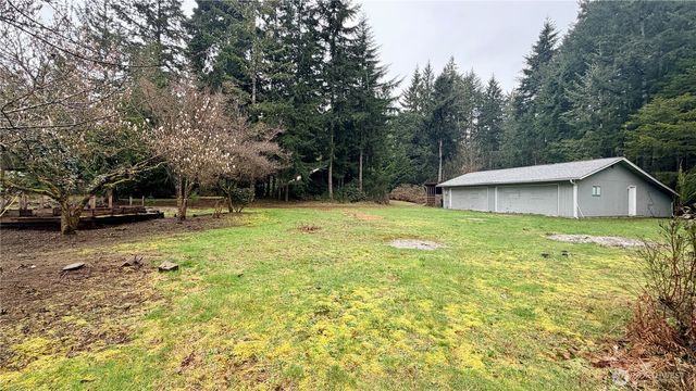 11 Webb Road SW, Lakebay, WA 98349