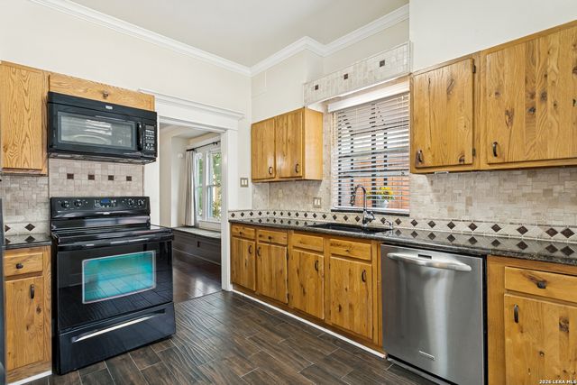 638 PATTERSON AVE, Alamo Heights, TX 78209