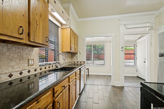 638 PATTERSON AVE, Alamo Heights, TX 78209