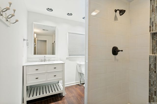 638 PATTERSON AVE, Alamo Heights, TX 78209