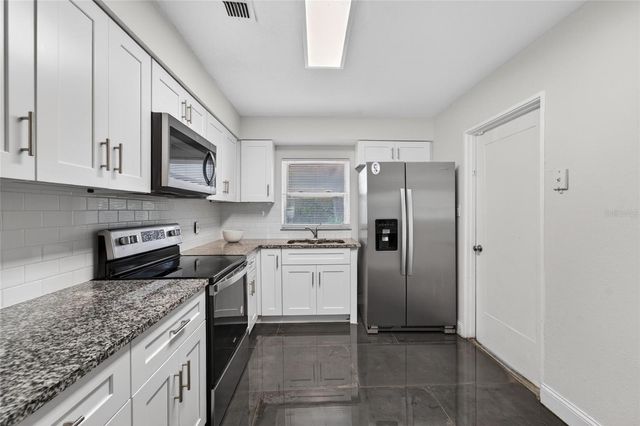 3009 E FERN STREET, Tampa, FL 33610