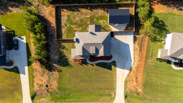 35 Hawkeye Trail, Fortson, GA 31808