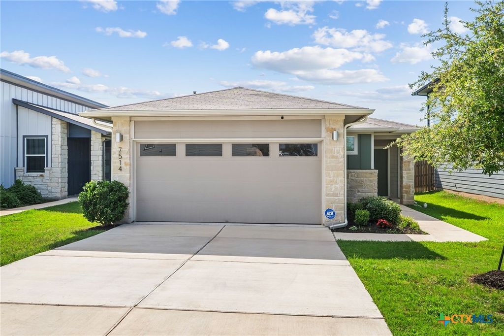 7514 Daves Landing Drive, Austin, TX 78724