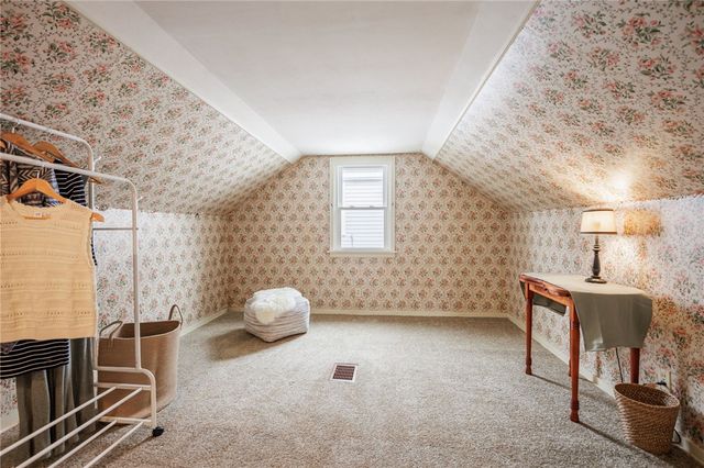 21 Edmonton Road, Rochester, NY 14609