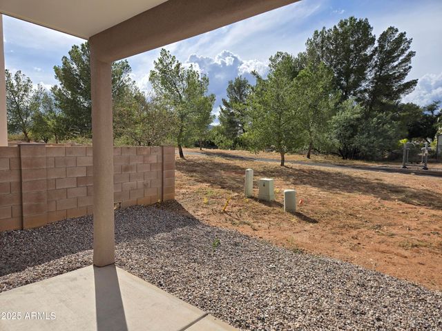 742 S Meadowood Lane, Sierra Vista, AZ 85635