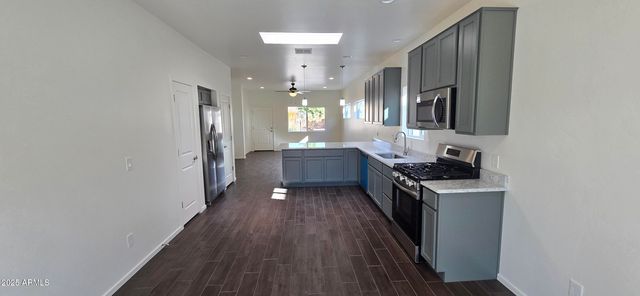 742 S Meadowood Lane, Sierra Vista, AZ 85635