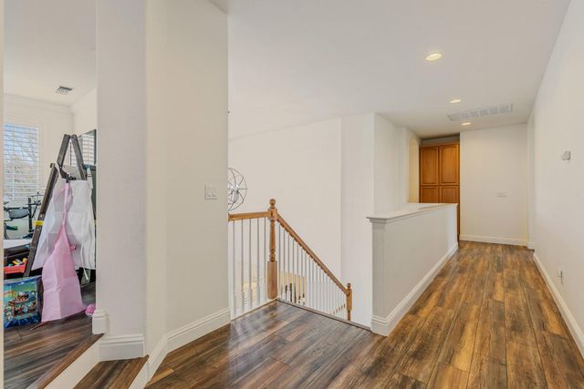 2249 Nolen Dr, Lincoln, CA 95648