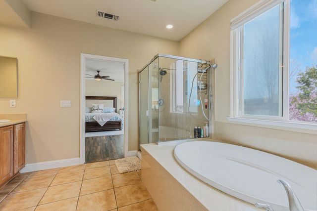 2249 Nolen Dr, Lincoln, CA 95648