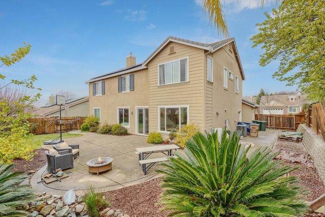 2249 Nolen Dr, Lincoln, CA 95648