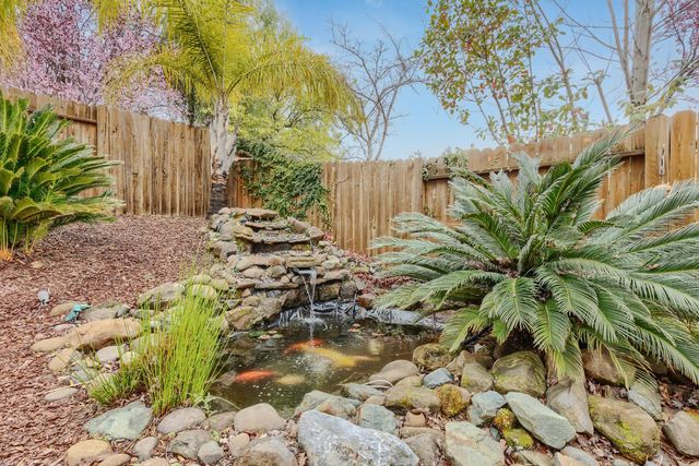 2249 Nolen Dr, Lincoln, CA 95648