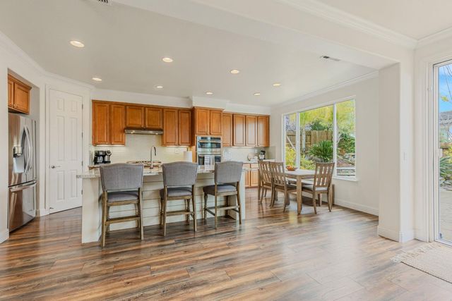 2249 Nolen Dr, Lincoln, CA 95648