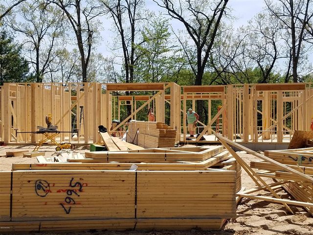 7817 S Potawatomi, Newaygo, MI 49337