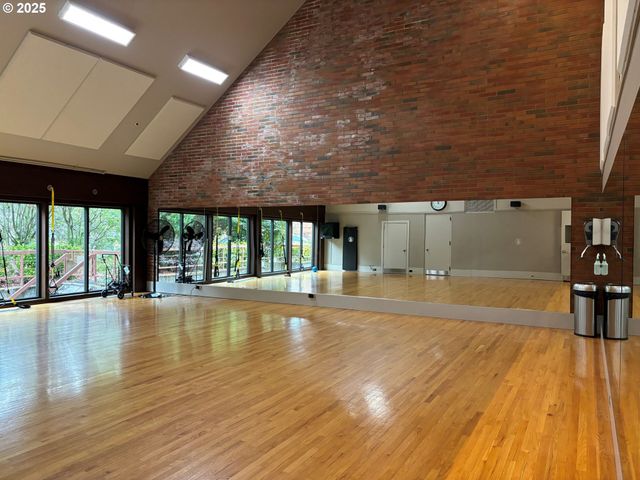 48 EAGLE CREST Dr 3D, Lake Oswego, OR 97035