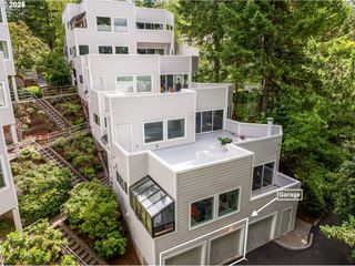 48 EAGLE CREST Dr 3D, Lake Oswego, OR 97035