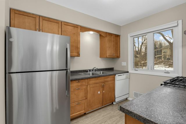 3958 Riverton Avenue, Eagan, MN 55122