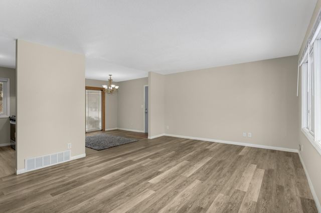 3958 Riverton Avenue, Eagan, MN 55122