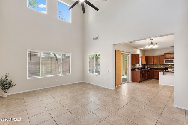 5440 W HOBBY HORSE Drive, Phoenix, AZ 85083