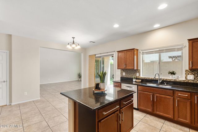 5440 W HOBBY HORSE Drive, Phoenix, AZ 85083