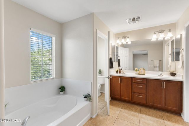 5440 W HOBBY HORSE Drive, Phoenix, AZ 85083