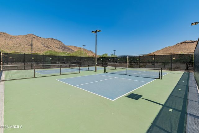 5440 W HOBBY HORSE Drive, Phoenix, AZ 85083