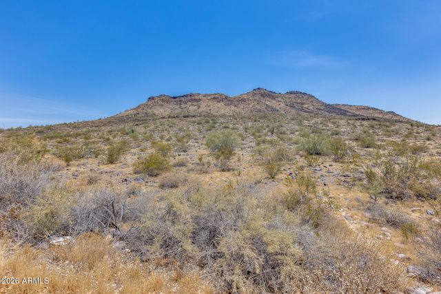 5440 W HOBBY HORSE Drive, Phoenix, AZ 85083