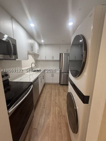 8420 SW 133rd Ave Rd 201, Miami, FL 33183