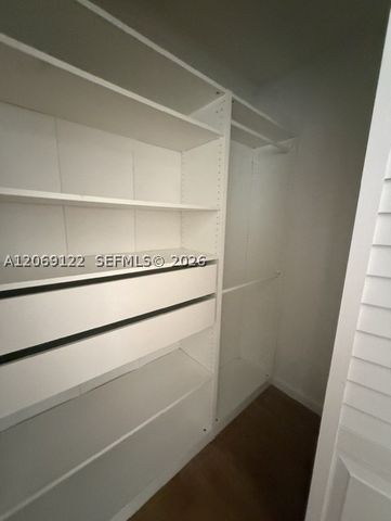 8420 SW 133rd Ave Rd 201, Miami, FL 33183