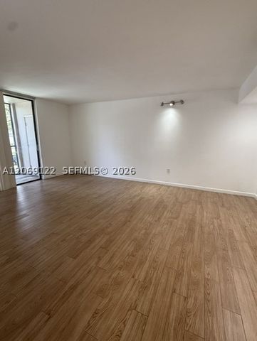 8420 SW 133rd Ave Rd 201, Miami, FL 33183