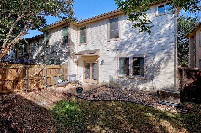 7708 San Felipe BLVD 24, Austin, TX 78729