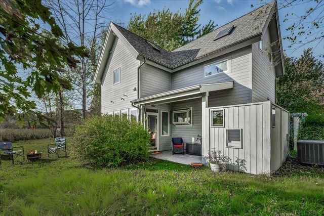 24 Tryon Farm Lane, Michigan City, IN 46360