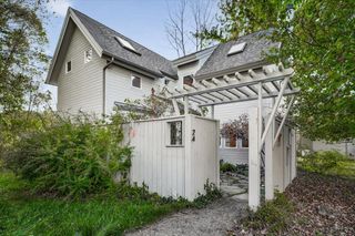 24 Tryon Farm Lane, Michigan City, IN 46360