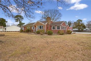 475 Fox Hill RD, Hampton, VA 23664