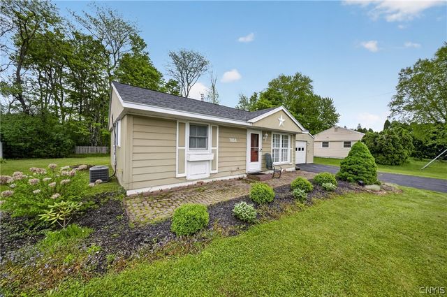 7856 Orion Path, Clay, NY 13090
