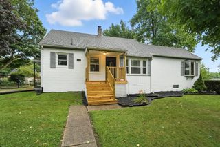 224 E Downey Drive 224 E Downey Drive, Springfield, OH 45504