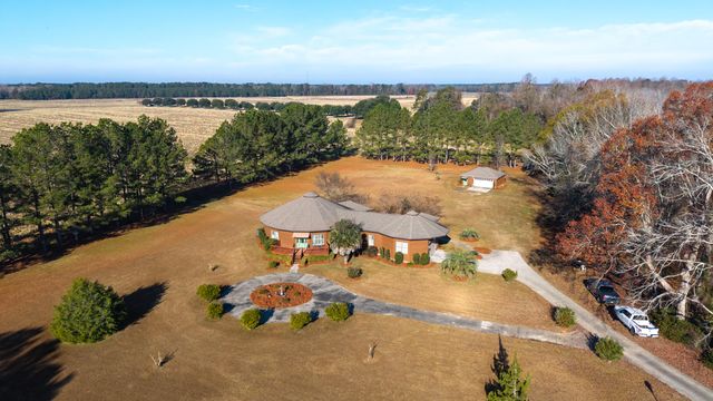 1415 Bell Road, Mayesville, SC 29104