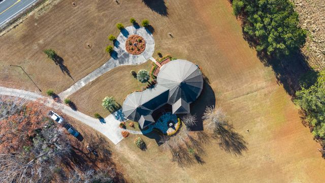 1415 Bell Road, Mayesville, SC 29104