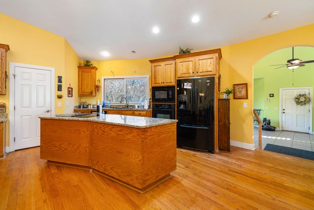 1415 Bell Road, Mayesville, SC 29104