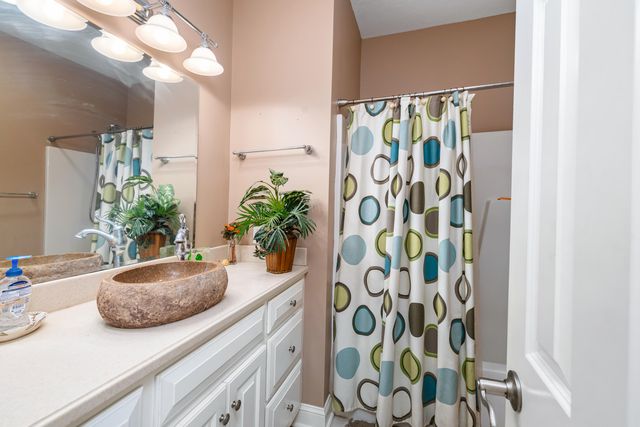 1415 Bell Road, Mayesville, SC 29104