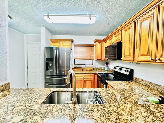 1541 BALFOUR POINT Drive D, West Palm Beach, FL 33411