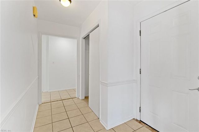 622 Pinewood DR, Virginia Beach, VA 23451
