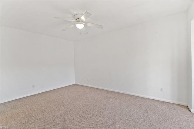 622 Pinewood DR, Virginia Beach, VA 23451