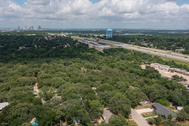 1524 Tierney Road, Fort Worth, TX 76112