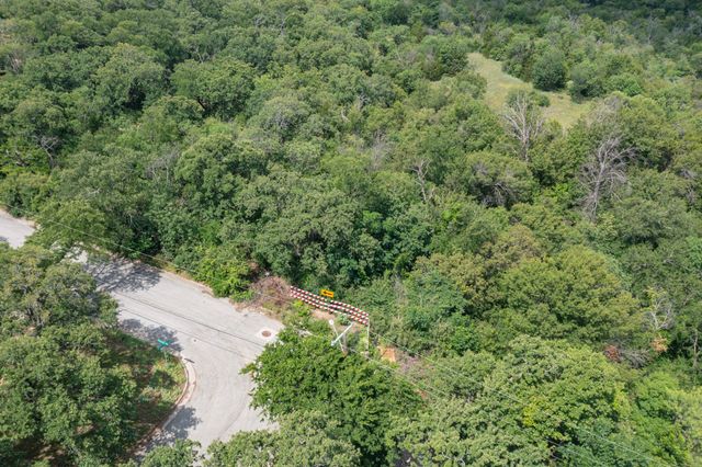 1524 Tierney Road, Fort Worth, TX 76112