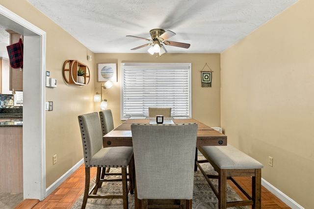 11 Jonathan Circle, Worcester, MA 01604