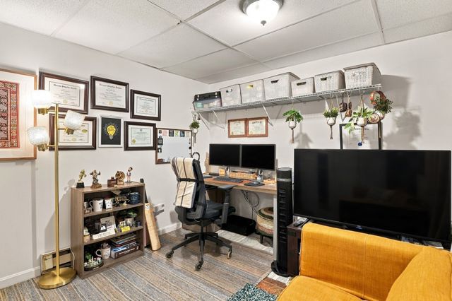 11 Jonathan Circle, Worcester, MA 01604