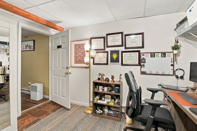 11 Jonathan Circle, Worcester, MA 01604