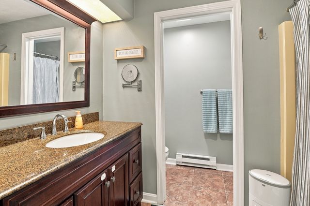 11 Jonathan Circle, Worcester, MA 01604