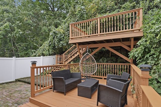 11 Jonathan Circle, Worcester, MA 01604