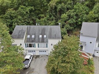 11 Jonathan Circle, Worcester, MA 01604