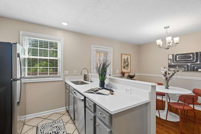 161 Thistle Ln, Hermitage, TN 37076